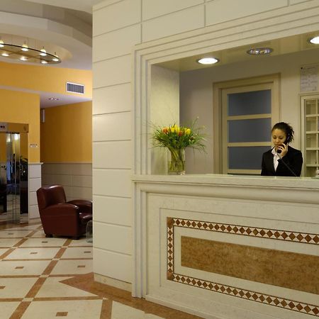 פורלי Hotel Masini מראה חיצוני תמונה