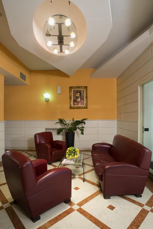 פורלי Hotel Masini מראה חיצוני תמונה