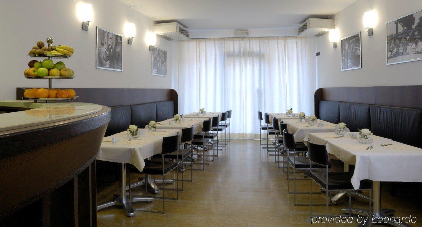 פורלי Hotel Masini מסעדה תמונה