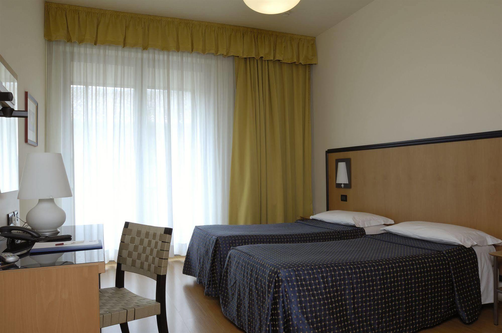 פורלי Hotel Masini חדר תמונה